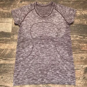 Lululemon Swiftly Tech Short Sleeve Size 10